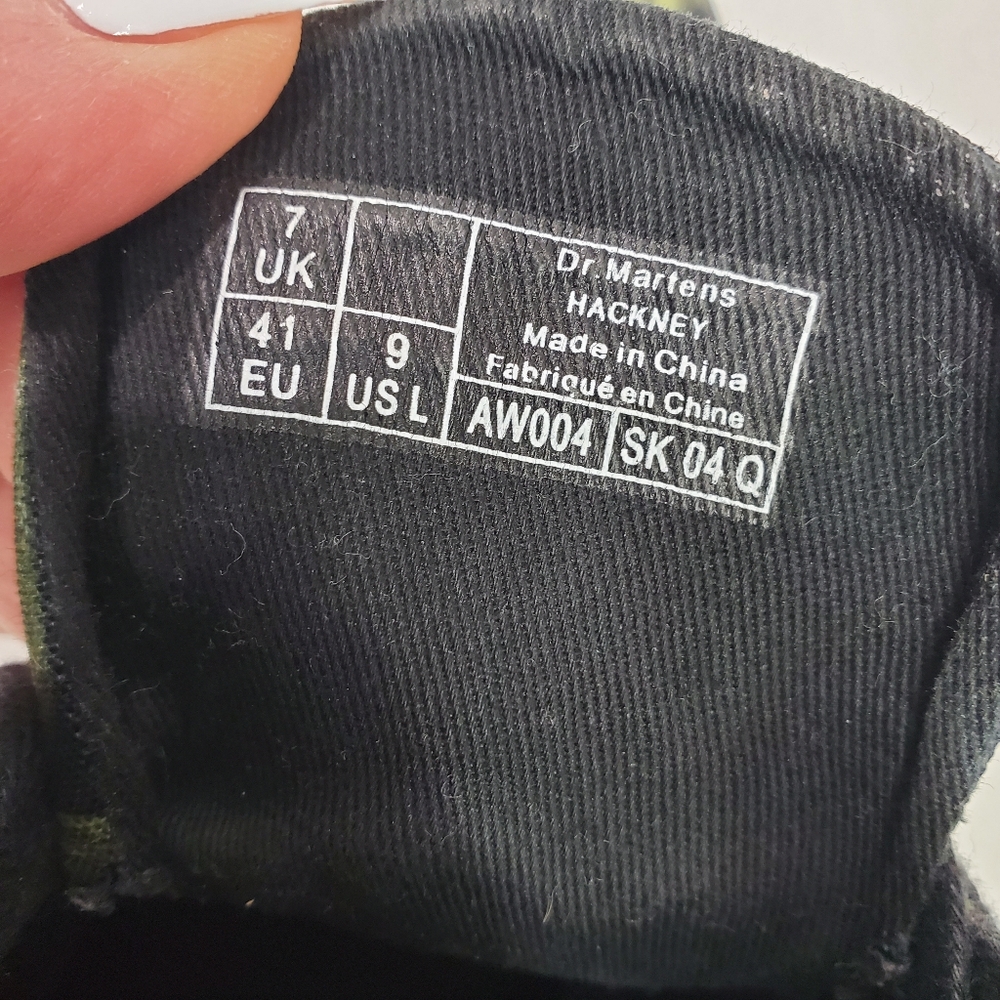 Tropical Hawaiian Canvas Hackney Doc Martens 7-Eye Boot Floral Feminine Size 9 - Picture 6 of 11